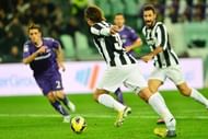 Juventus' forward Alessandro Matri (C) looses his shoe before scoring in Turin on February 9, 2013